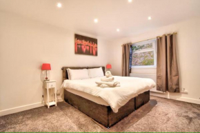 King Size Bedroom - Amazing - Maldon